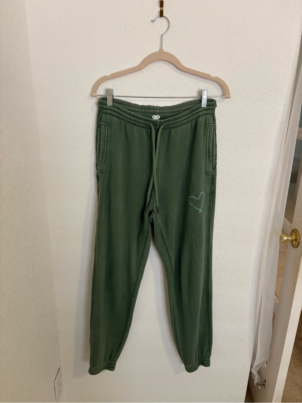 Aerie Sage Green Heart Jogger Sweatpants Size S